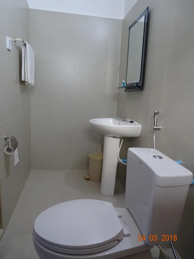Skai Lodge Мале Екстериор снимка